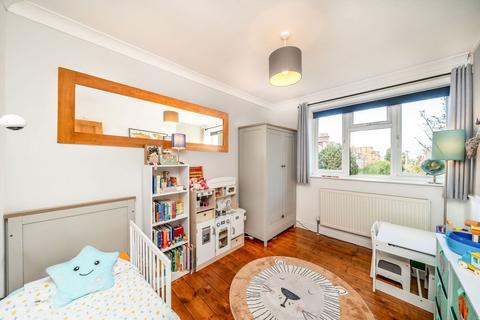 3 bedroom maisonette for sale, Claremont Gardens, Surbiton KT6