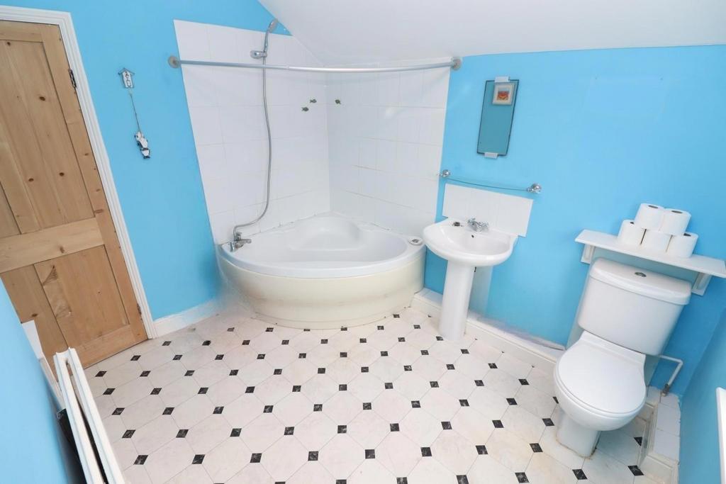 Bathroom / WC