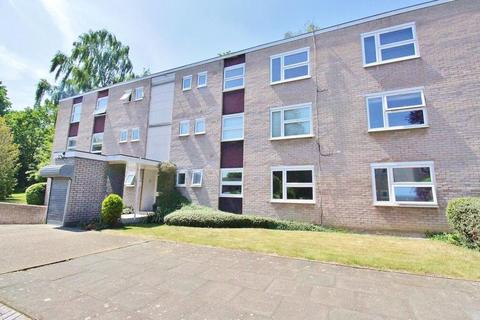 17 Hepple Close, Isleworth, TW7 6AY