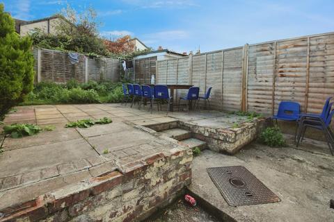 1 bedroom in a house share to rent, Gilbert Road, Belvedere