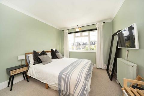 Flat 30, Windmill Court Windmill Road, London, W5 4DN