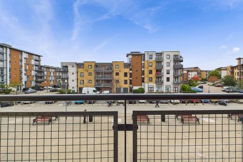 Commonwealth Drive, Crawley RH10