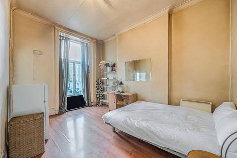 Studio to rent, Upper Montagu Street, Baker Street, London, W1H