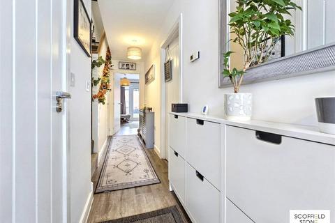 3 bedroom semi-detached house for sale, Astley Garden, Hilton, Derby