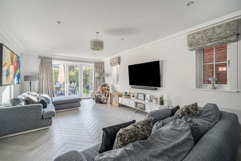 undefined, St. Marks Road, Bracknell RG42