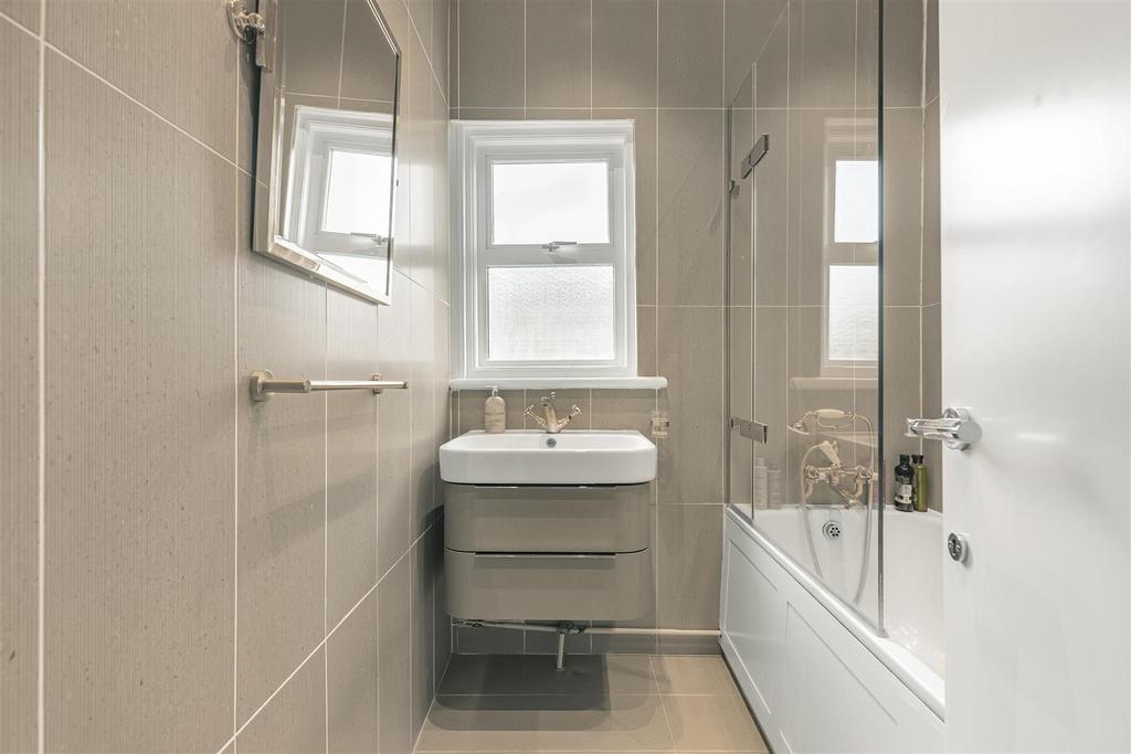 James anderson-330 upper richmond road-sw14  18 .J