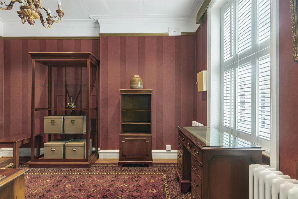James anderson-330 upper richmond road-sw14  24 .J