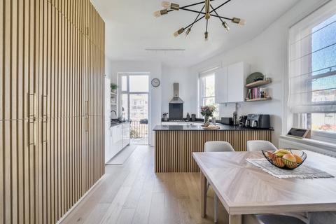 Elgin Avenue, Maida Vale, London, W9