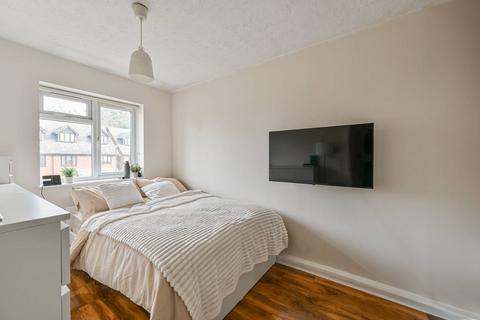 undefined, Ashbourne Road, Tooting, Mitcham, CR4