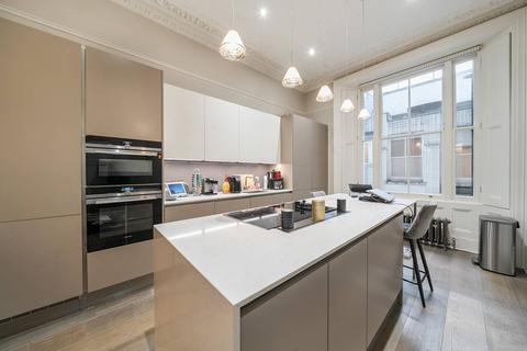 3 bedroom flat to rent, Stanhope Gardens, South Kensington, London, SW7