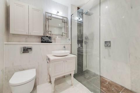 3 bedroom flat to rent, Stanhope Gardens, South Kensington, London, SW7