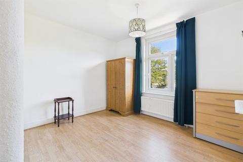 undefined, Merton, London, SW19