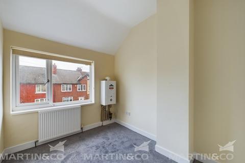 24 Dukes Crescent, Edlington, Doncaster, DN12 1AZ
