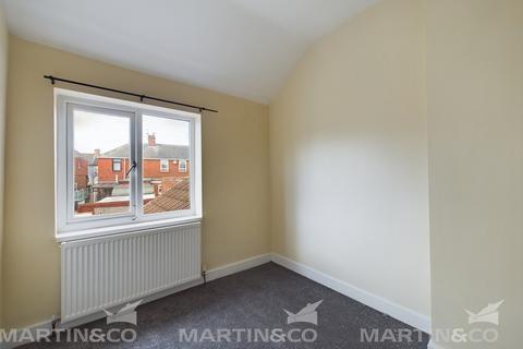 24 Dukes Crescent, Edlington, Doncaster, DN12 1AZ