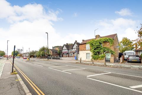 undefined, 328 Staines Road, Middlesex, TW14 9HD