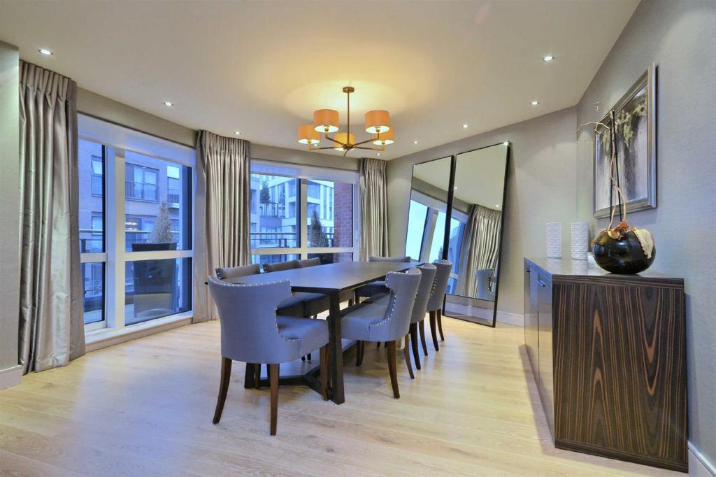 Doulton-house-park-street-chelsea-creek-sw6