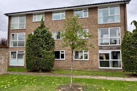 2 bedroom ground floor flat for sale, Mortlake Close, Beddington