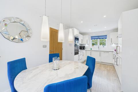 undefined, Kilnwood Close, Faygate
