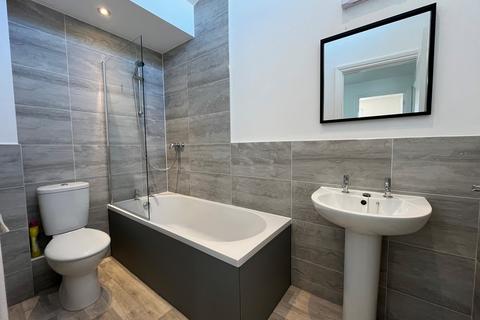 2 bedroom apartment for sale, Cloisters View, Hare Lane, Gloucester