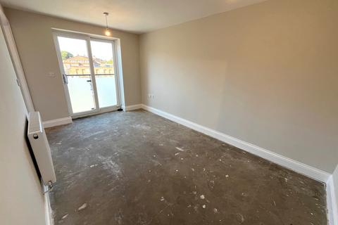 2 bedroom apartment for sale, Cloisters View, Hare Lane, Gloucester