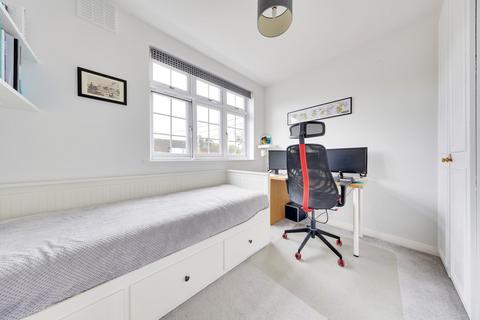 9 Albert Road, Chelsfield, Orpington, BR6 6JG