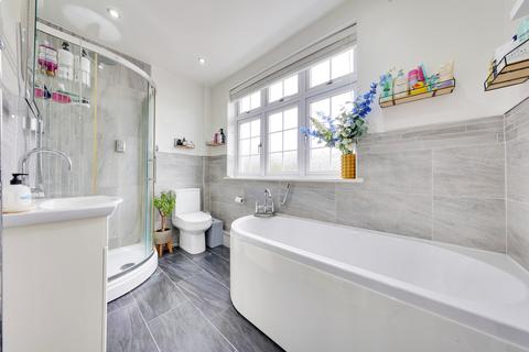 9 Albert Road, Chelsfield, Orpington, BR6 6JG