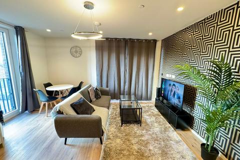 2 bedroom flat to rent, Curlew House, 1 Hawser Lane, London, E14