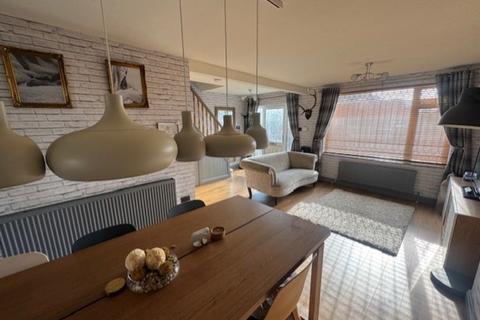 undefined, Stockingate, South Kirkby