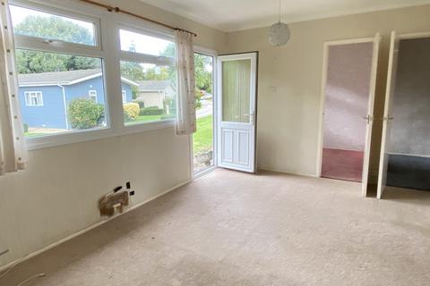 3 bedroom detached bungalow for sale, Weybourne Hall Park, Holt NR25