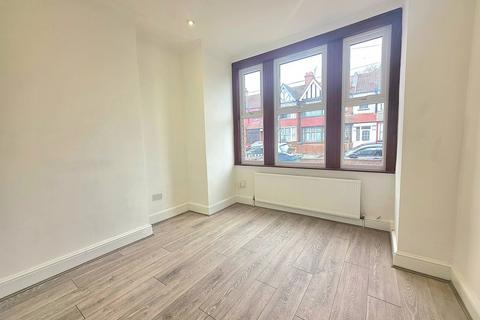 undefined, Harrow Weald, Middlesex