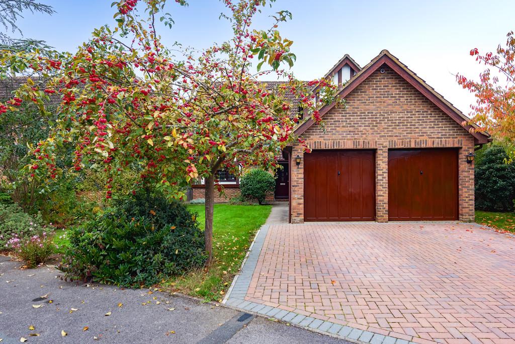 28 Raeburn Way (10)