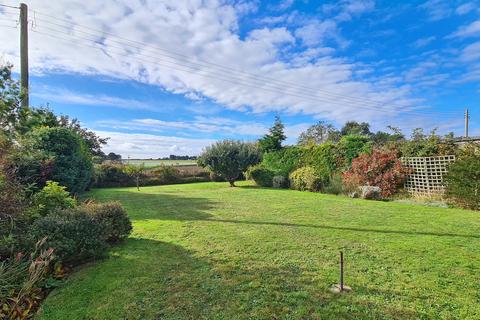 2 bedroom detached bungalow for sale, Cromer Road, Mundesley