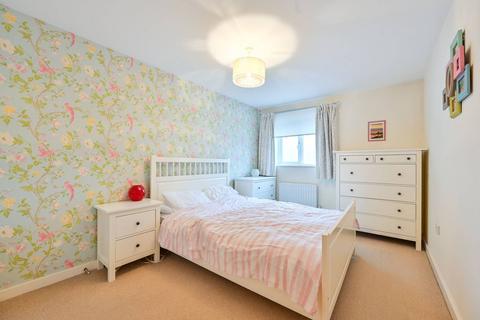 1 bedroom flat for sale, Symons Close, Nunhead, London, SE15