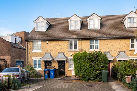 undefined, Banfield Road, Peckham Rye, London, SE15