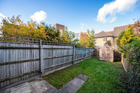 undefined, Banfield Road, Peckham Rye, London, SE15