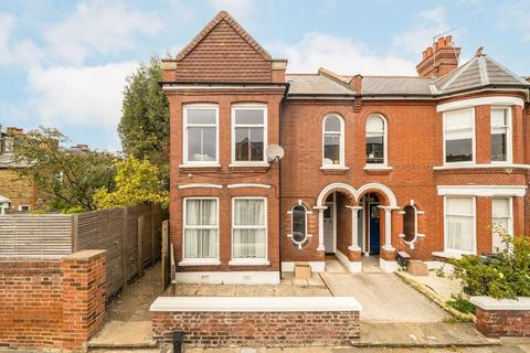 Burnbury Road, London SW12
