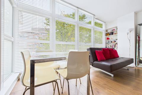 undefined, 119 Newington Causeway, London, SE1
