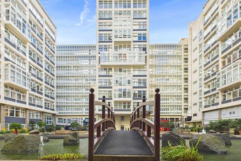 undefined, 119 Newington Causeway, London, SE1