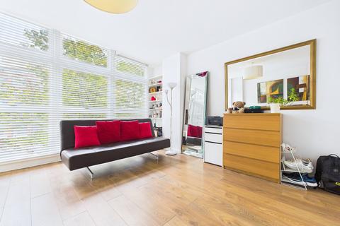 undefined, 119 Newington Causeway, London, SE1