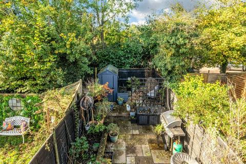 undefined, Dukes Close, Petersfield, Hampshire, GU32