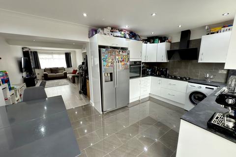 3 bedroom end of terrace house for sale, Stox Mead, Harrow HA3
