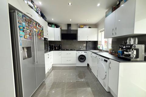 3 bedroom end of terrace house for sale, Stox Mead, Harrow HA3