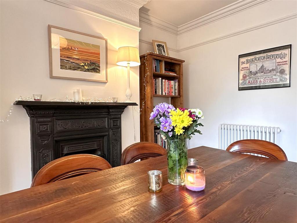 Dining Room With Retained Features 542