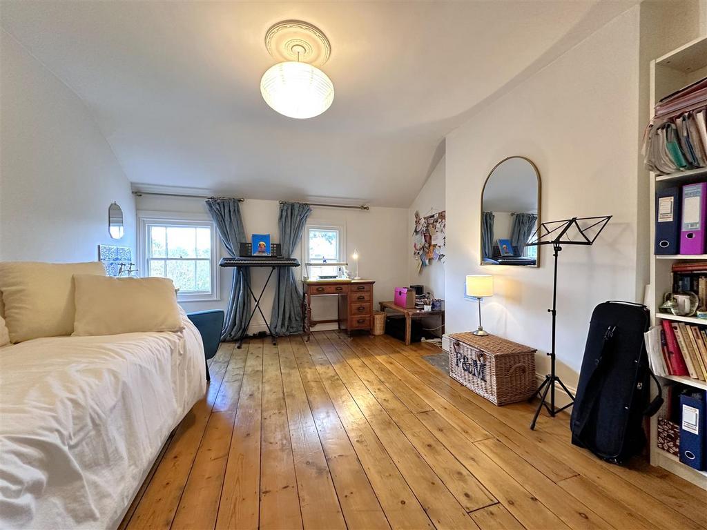 Bedroom Four 664