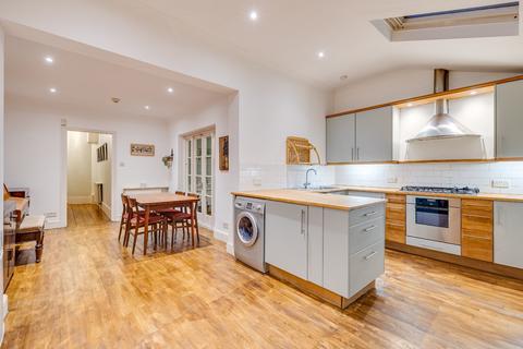 3 bedroom maisonette for sale, Filmer Road, Fulham, London