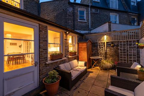 3 bedroom maisonette for sale, Filmer Road, Fulham, London