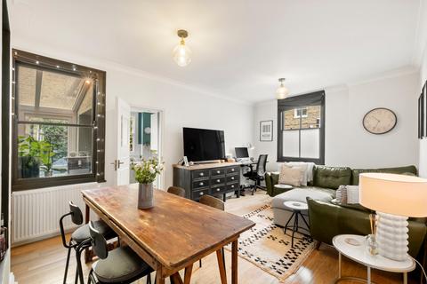 Townmead Road, London