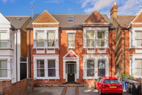 1 bedroom flat for sale, Gordon Road, London W13