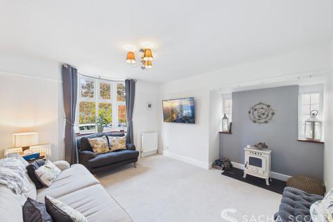 undefined, Beacon Way, Banstead, SM7