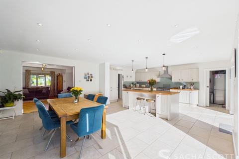 undefined, Beacon Way, Banstead, SM7